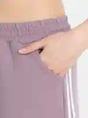 Аметистовый женский костюм шорты с футболкой