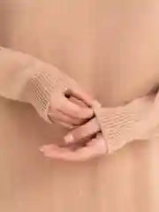 Бежевый платье вязаное с бахромой oversize / платье-свитер оверсайз / платье трикотажное