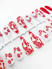Белый накладные ногти с дизайном, длинные острые, стилеты, с клеевыми наклейками