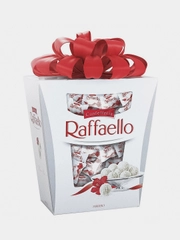 Конфеты Raffaello с цельным миндалем, в кокосовой обсыпке, 500г