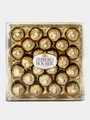 Конфеты Ferrero Rocher, хрустящие, из молочного шоколада, 300г