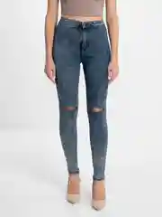 Джинсы Bershka
