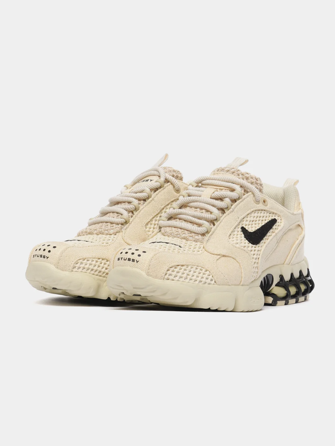 Бежевый кроссовки мужские Nike