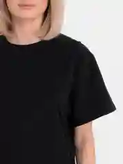 Oversized футболка в черном цвете