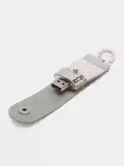 Usb накопитель, с принтом "ВрачW" в подарочном боксе из дерева