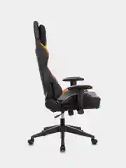 Оранжевый компьютерное игровое геймерское кресло Zombie  VIKING 5 AERO