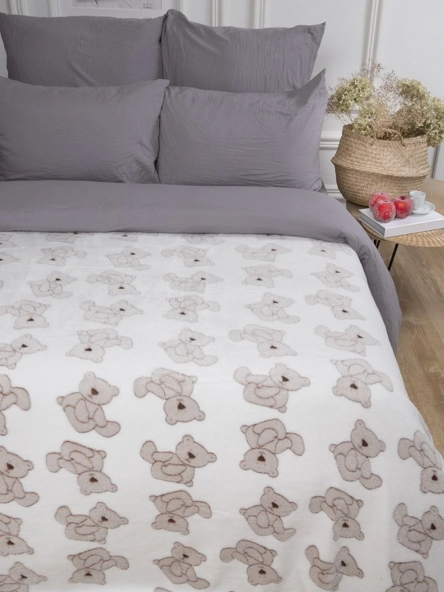 Плед 150x200 см на кровать плюшевый Велсофт