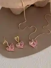 Розовый комплект женских украшений: Серьги и Цепочка "Сердце"