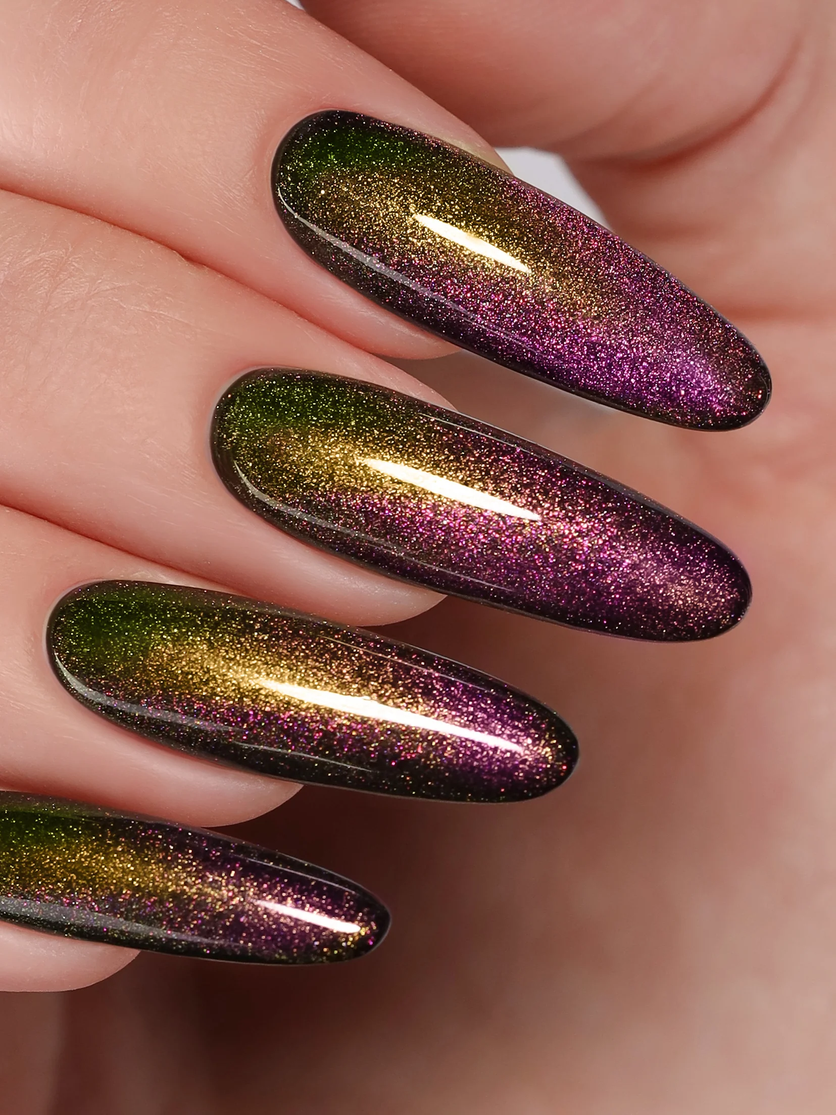 Тёмно-розовый гель лак  Foxy Expert кошачий глаз 9D (CATS EYE 9D) , 8 ml
