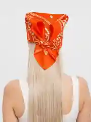 Оранжевый бандана