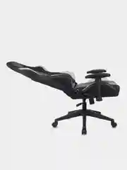 Белый компьютерное игровое геймерское кресло Zombie  VIKING 5 AERO