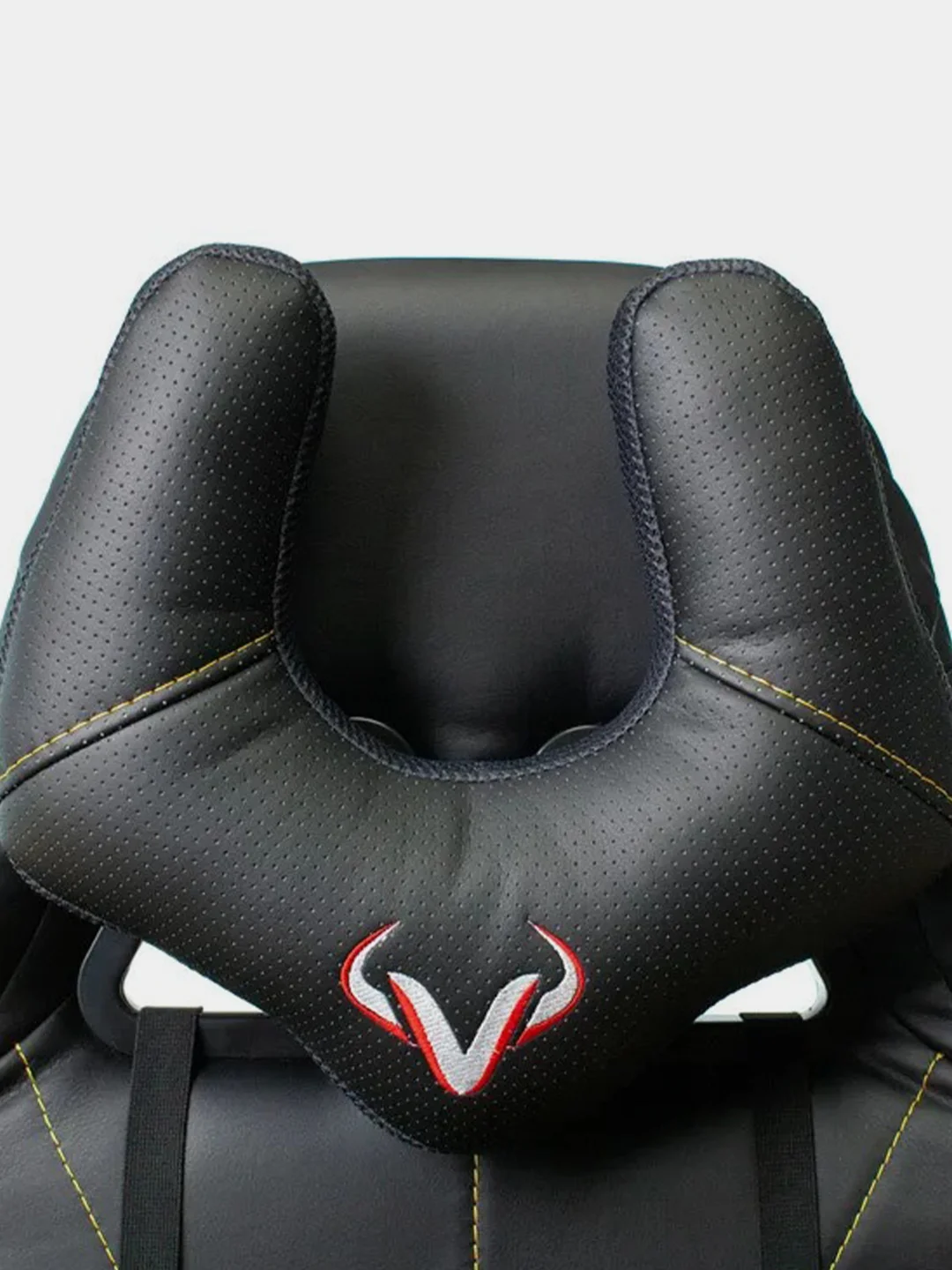 Желтый компьютерное игровое геймерское кресло Zombie  VIKING 5 AERO