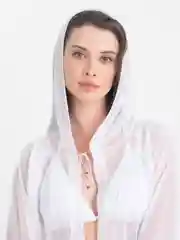 Белый парео в пол с капюшоном