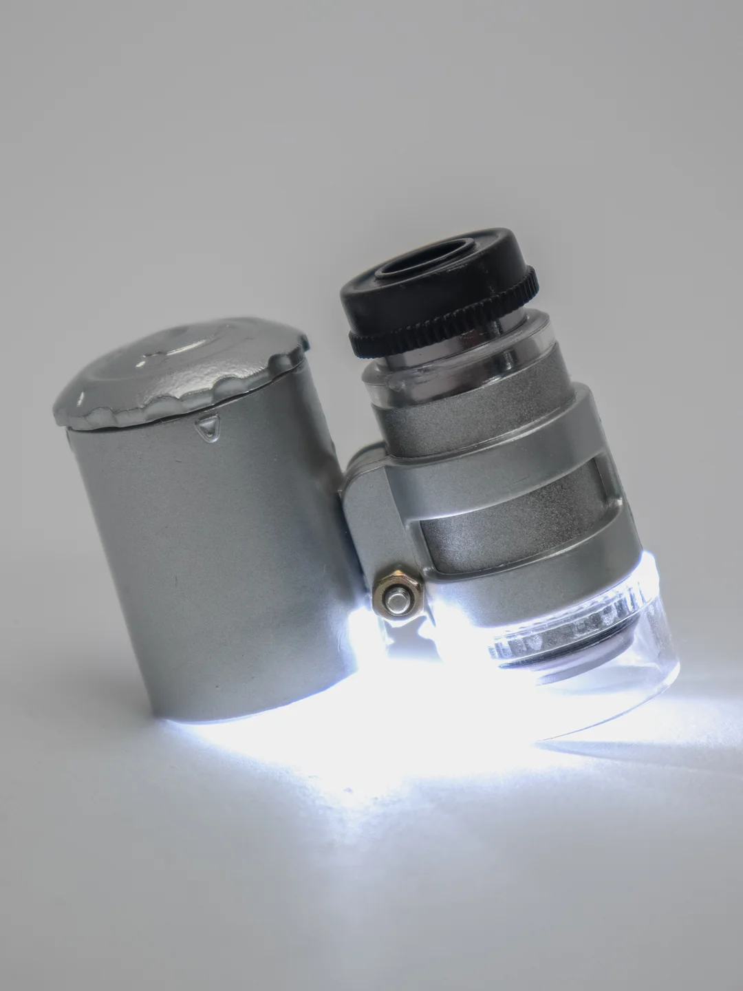 Микроскоп Pro Legend 60x мини, с подсветкой (2 LED) и ультрафиолетом