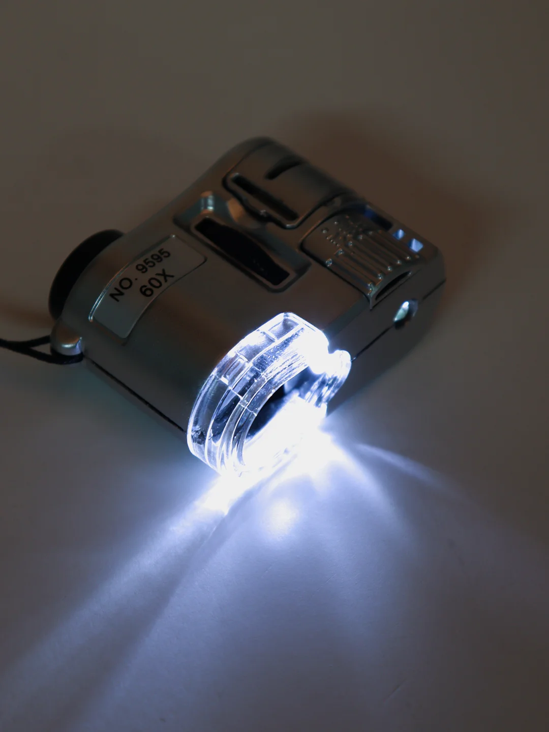 Микроскоп Pro Legend 60x мини, с подсветкой на прищепке (1 LED) и ультрафиолетом
