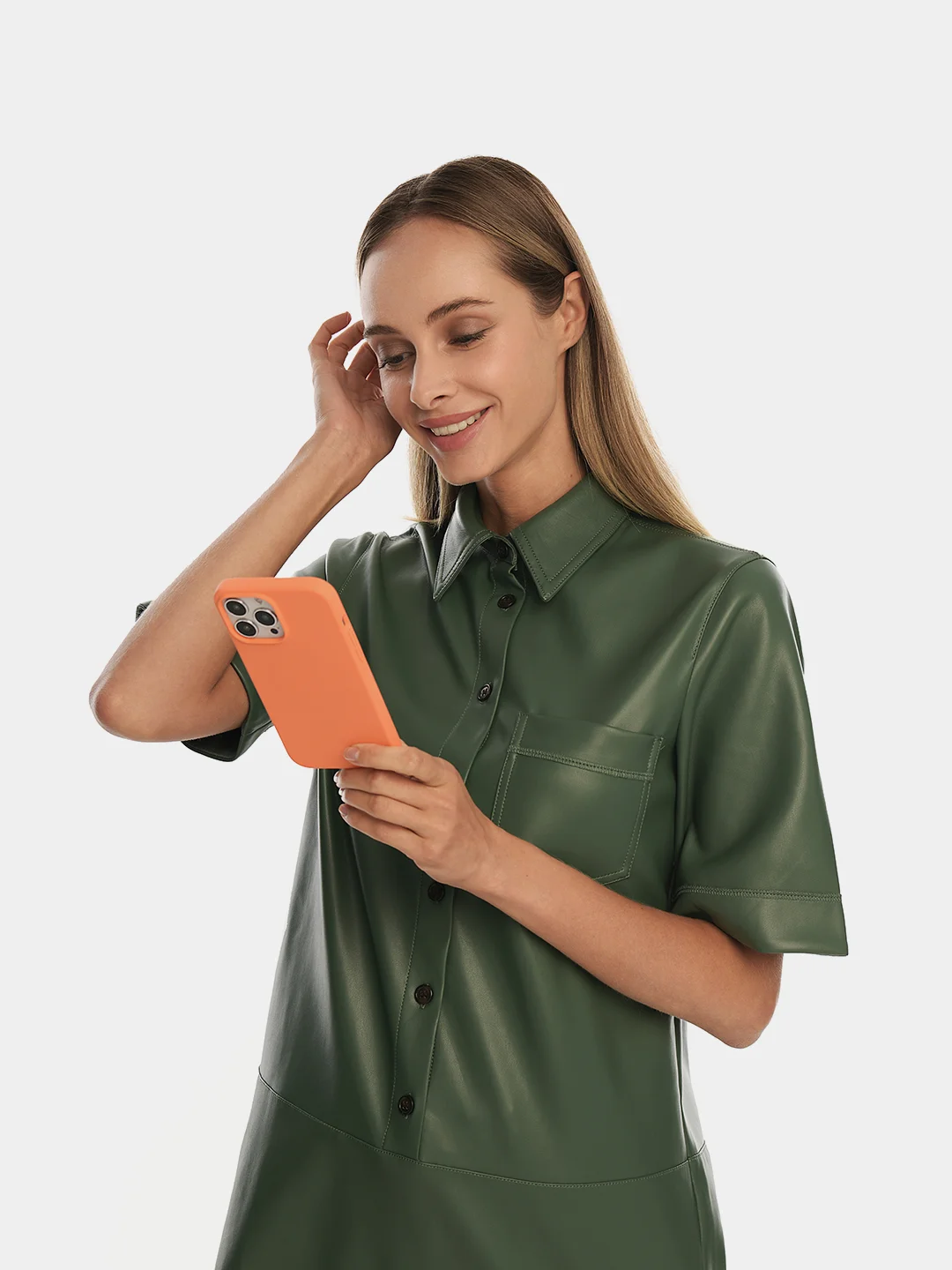 Оранжевый чехол uBear Touch Mag Сase Liquid Silicone для iPhone 13 Pro Max, MagSafe Compatible