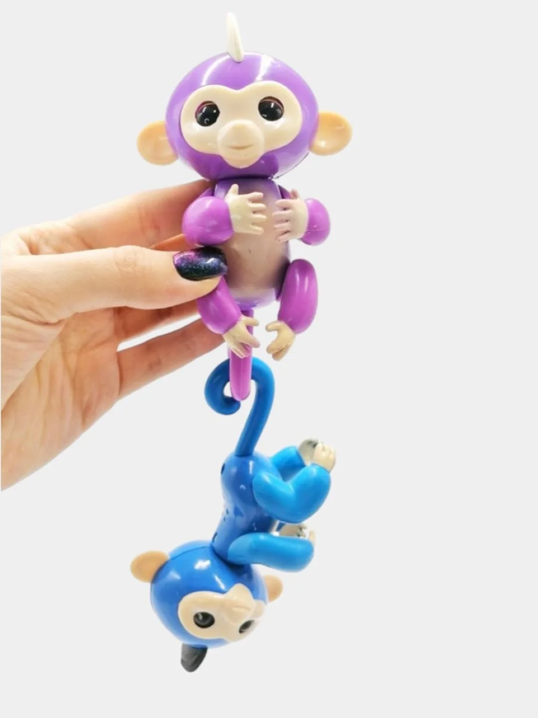 Интерактивная обезьянка Fingerlings / Обезьянка на палец