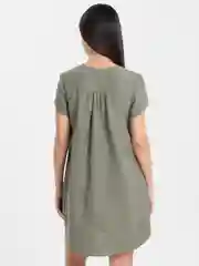Зеленый платье летнее