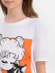 Белый футболка аниме Anime и Сейлор мун, светящаяся в темноте