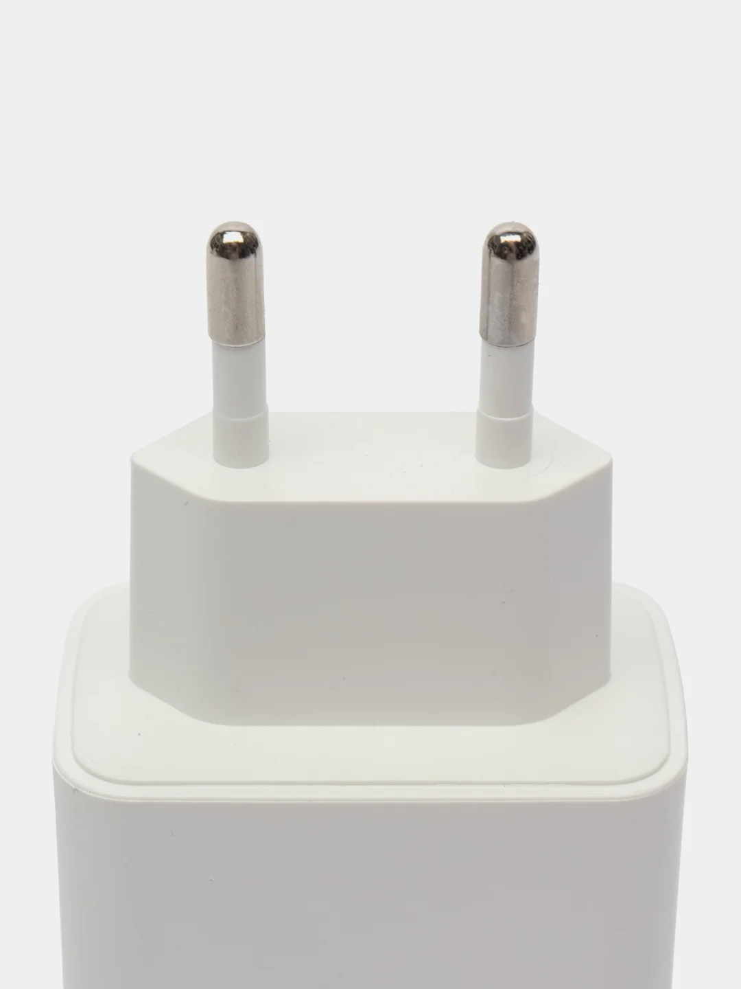 Сетевое зарядное устройство hoco C102A / 4xUSB / 1 выход с быстрой зарядкой / 28,5W 3A