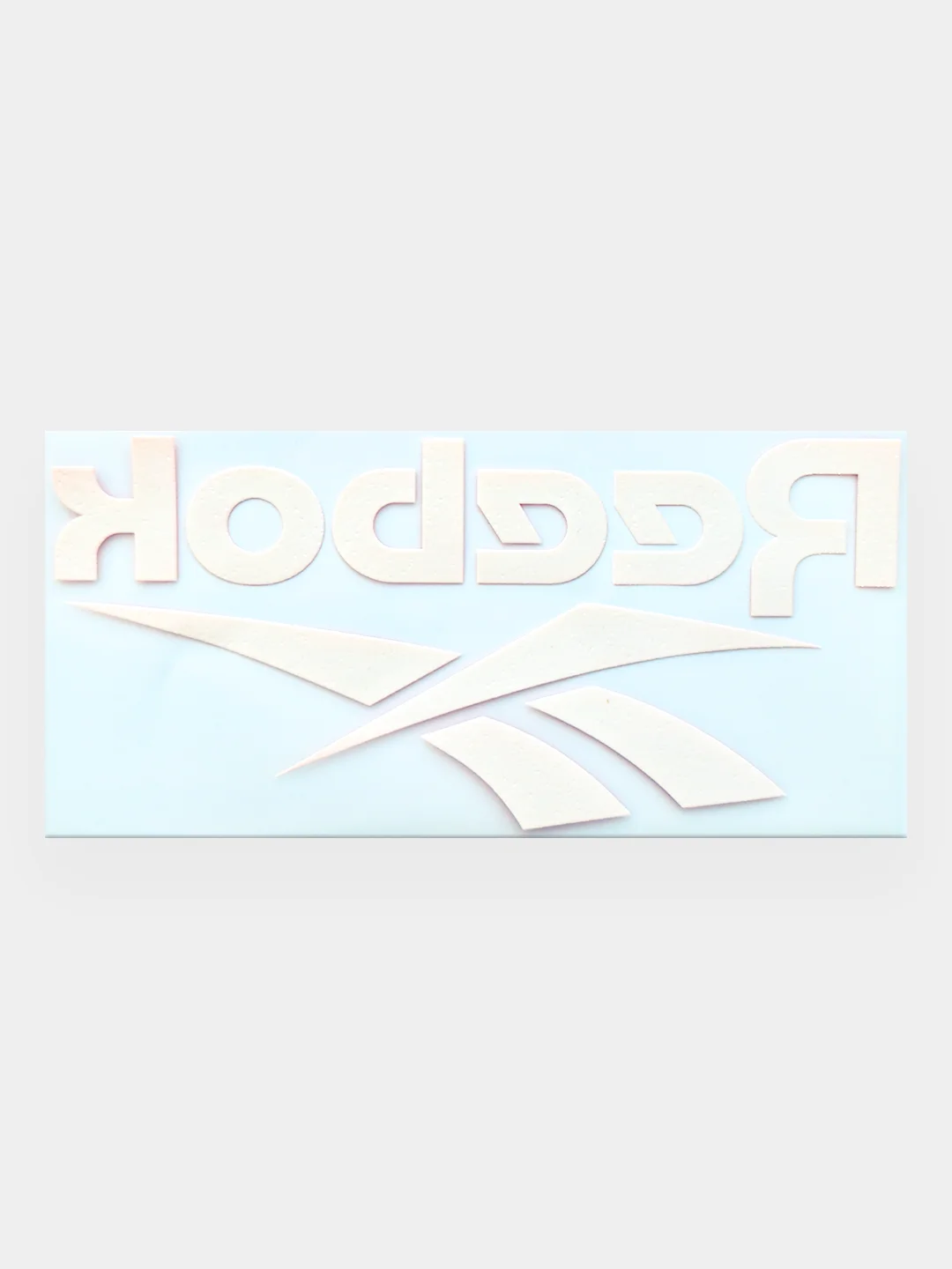 Бордовый термонаклейка на одежду adidas, nike, puma,reebok