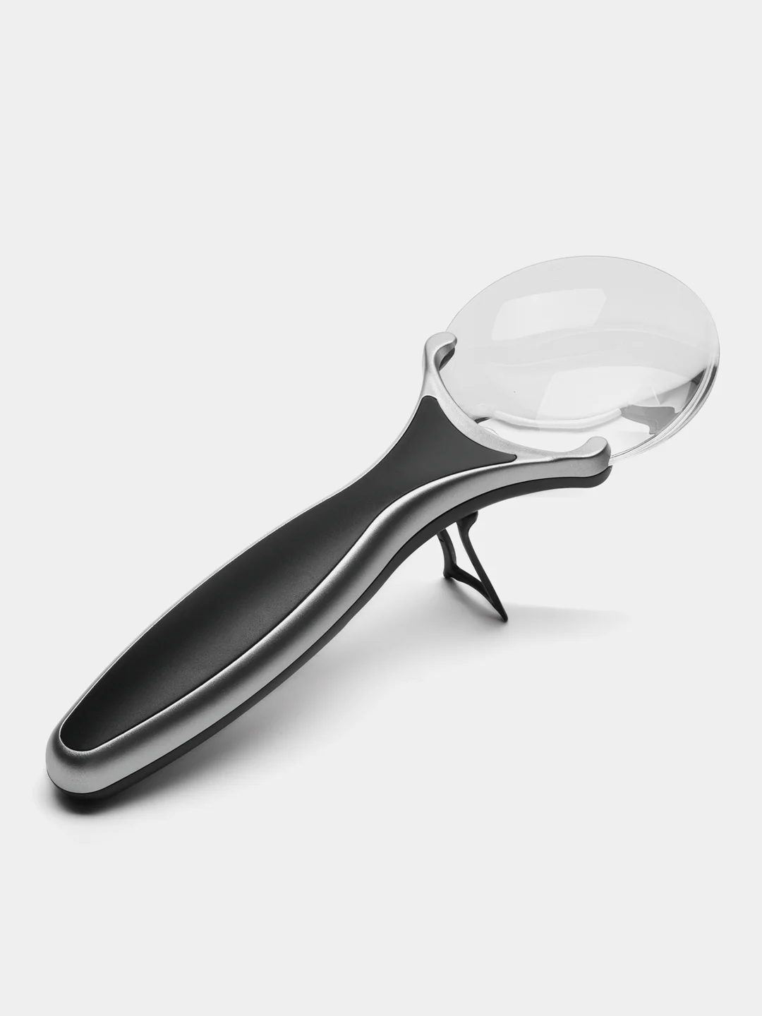Лупа ручная круглая 3/6х-90мм для чтения с подсветкой (2 LED, черно-белая)