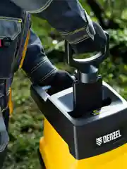 Садовый электрический измельчитель Denzel ECS-2500 59701