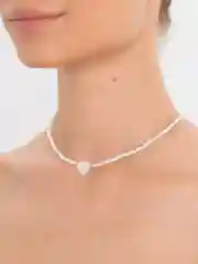 Белый цепочка чокер с сердцем на Новый год