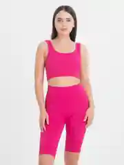 Фуксия спортивный женский костюм: шорты и топ