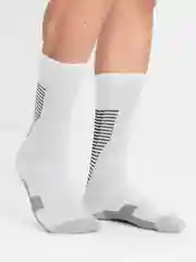 Белый гетры футбольные