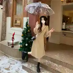 Бежевый платье женское