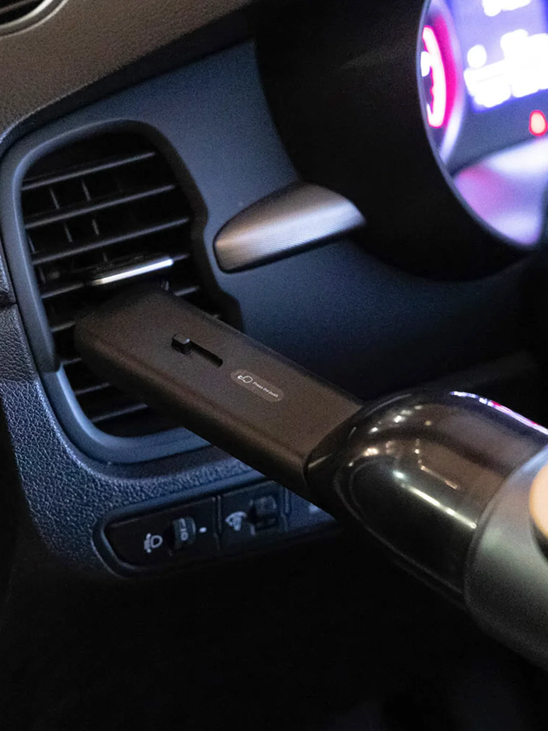 Пылесос автомобильный, 1 насадка, LED подсветка, 3000 мАч, зарядка от USB