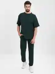 Зеленый мужской костюм оверсайз: штаны и футболка