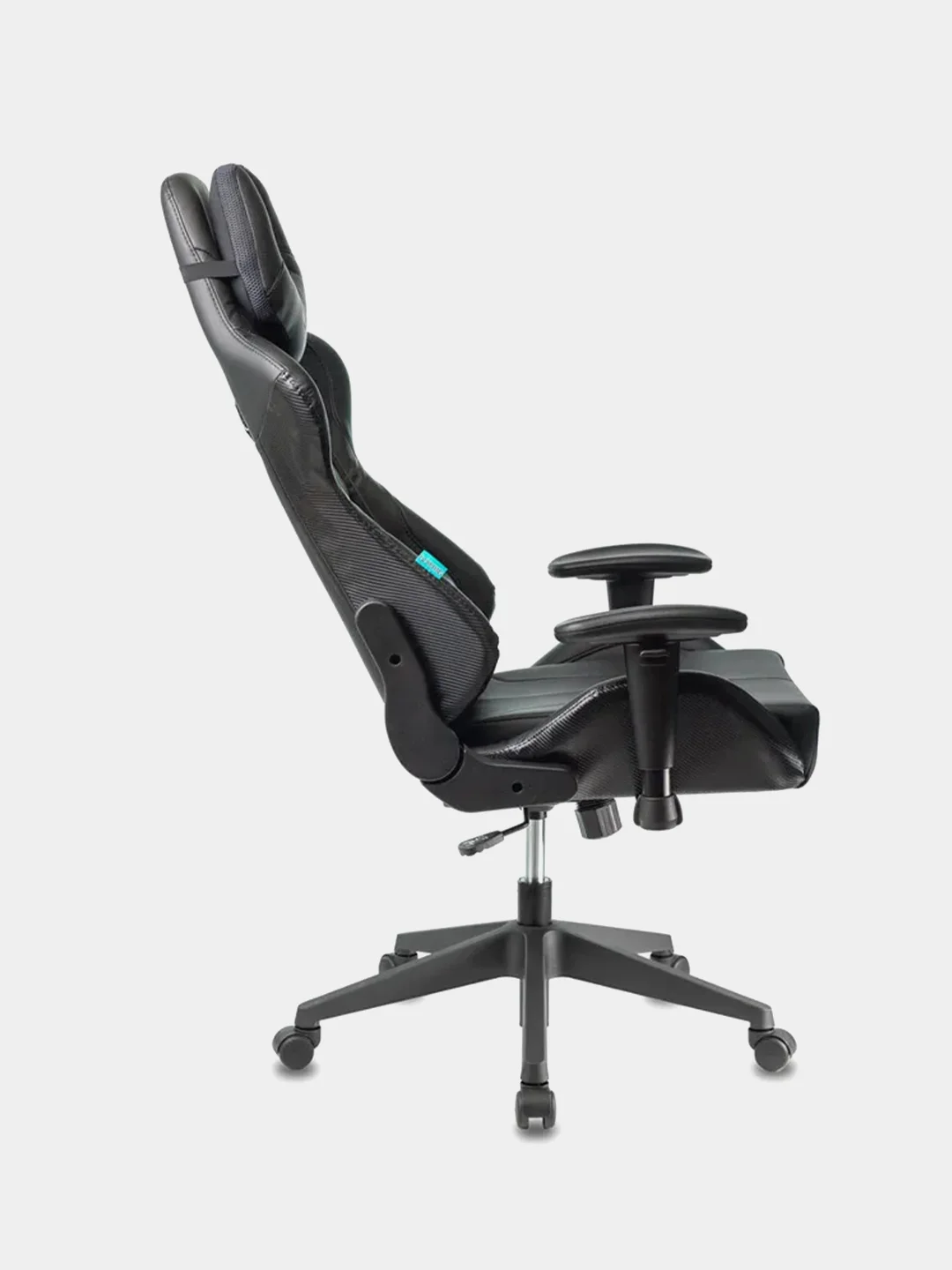 Черный компьютерное игровое геймерское кресло Zombie  VIKING 5 AERO