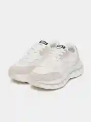 Белый кроссовки женские