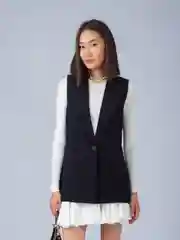 Угольный жилет женский классический