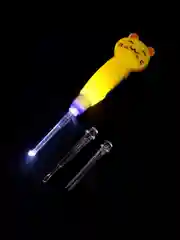 Желтый палочка для чистки ушей , LED-подсветка, 3 насадки, от батареек, кошечка,лягушка, пёсик