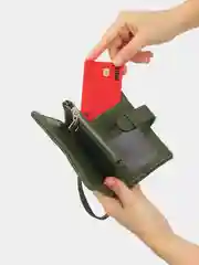 Черный кошелек женский с ремешком, портмоне для карт и наличных денег