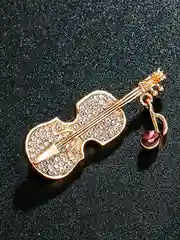Брошь Скрипка