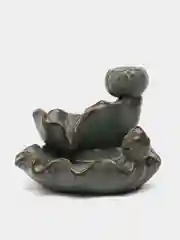 Зеленый подставка для благовоний стелющийся дым / Аромалампа Рыбки
