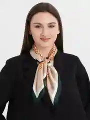 Манго платок шелковый на голову и шею