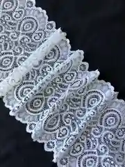 Белый кружево эластичное/ ткань кружевная, ширина 18 см