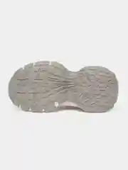 Белый кроссовки женские летние