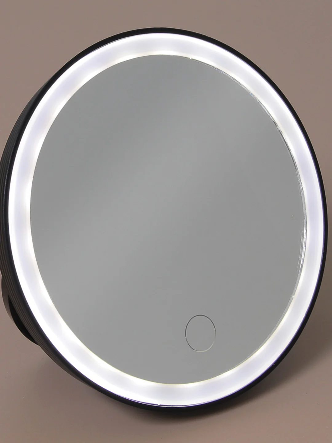 Зеркало с LED-подсветкой, 4xAAA, USB-провод, d15 см