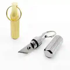 Серебряный нож-брелок для ключей с запасными лезвиями 1,2 шт