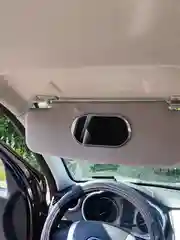 Серебряный зеркало на козырек автомобиля