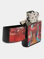 Бежевый зажигалка классическая, бензиновая
