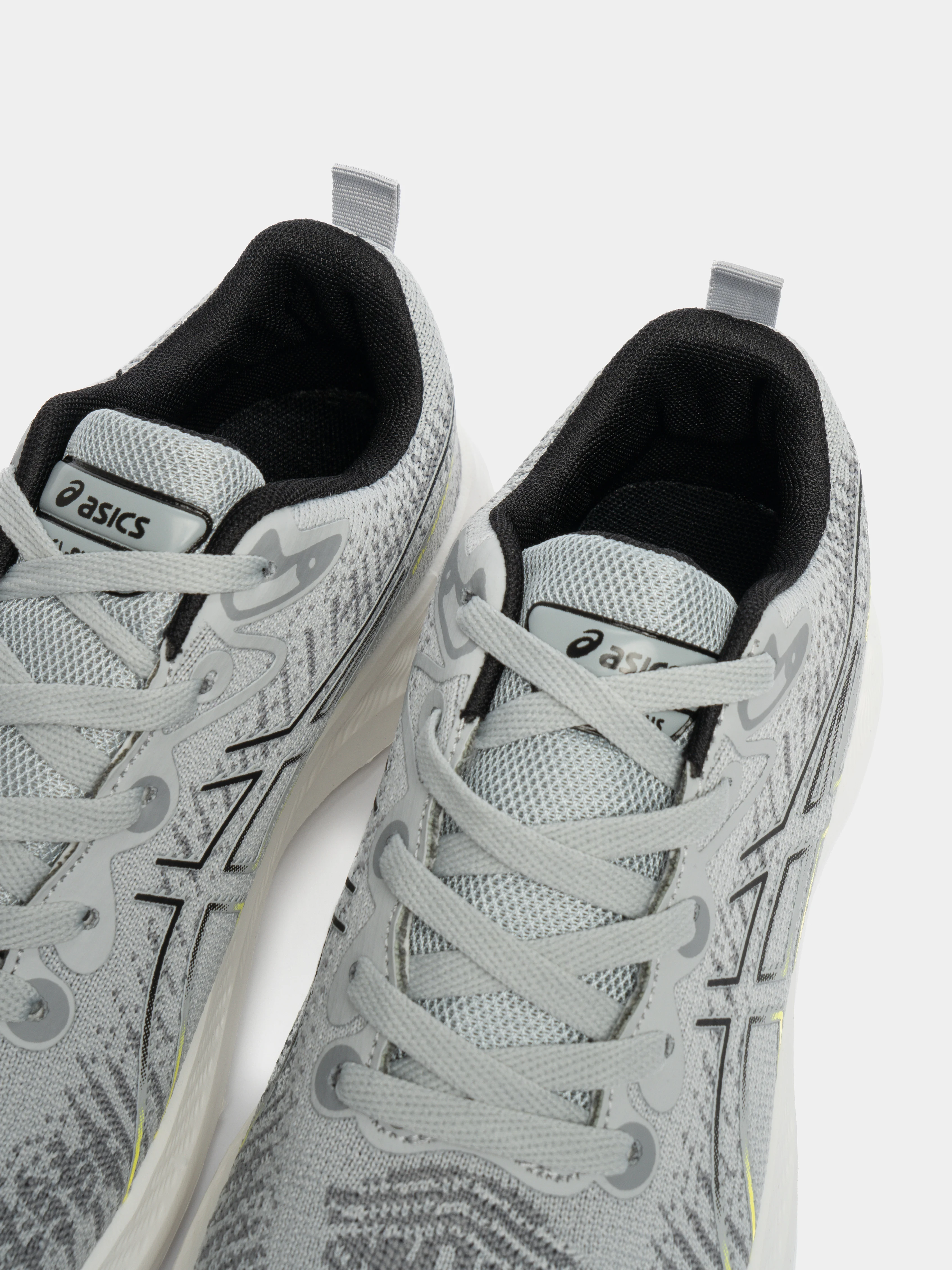Серый кроссовки мужские с логотипом Asics