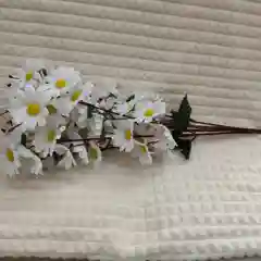 Искусственные цветы,ромашки на высокой ножке