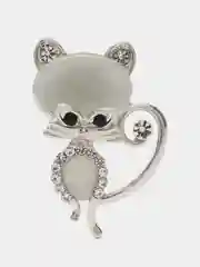 Вишнёвый брошь с кошачьим глазом